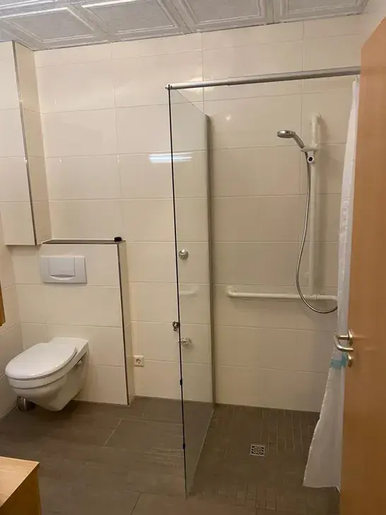 Gepflegte Erdgeschosswohnung mit Gartenanteil und Stellplatz