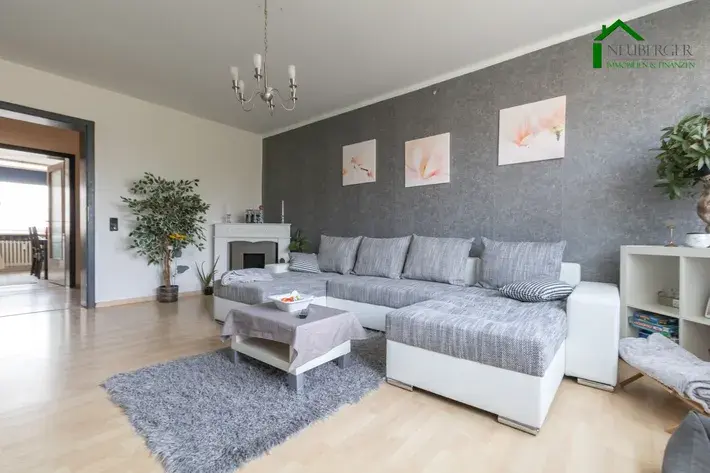 -Keine Käuferprovision- Geräumige Dreizimmer-Etagenwohnung